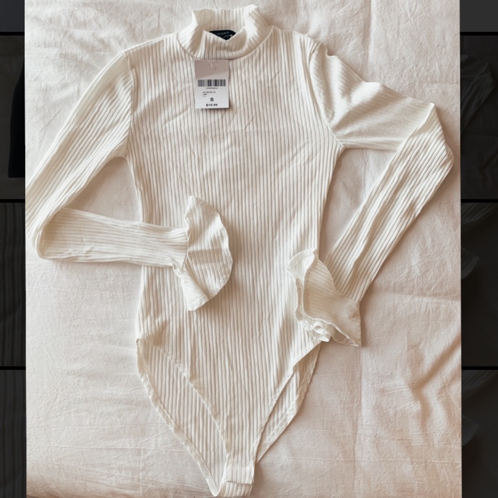 Ivory Long Sleeve Bodysuit, Forever21